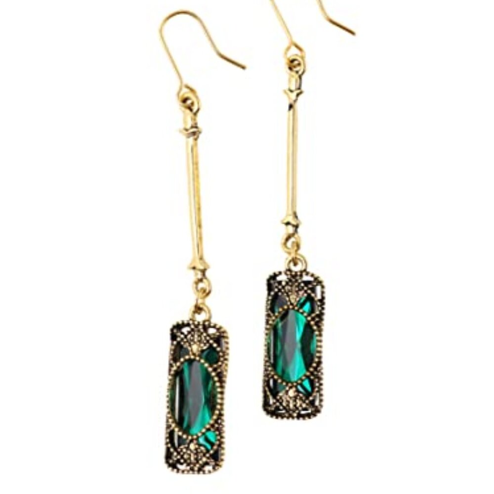 Vintage style Green Stone Created Emerald Dangle Earrings‎